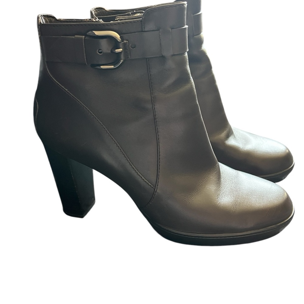 Tod’s Brown Leather Ankle Boots – Size 38.5 – Made in Italy